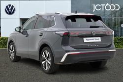 VOLKSWAGEN Tiguan Photo 3