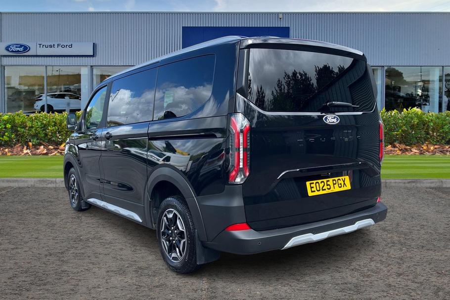 Used Ford TOURNEO CUSTOM EO25PGX 2