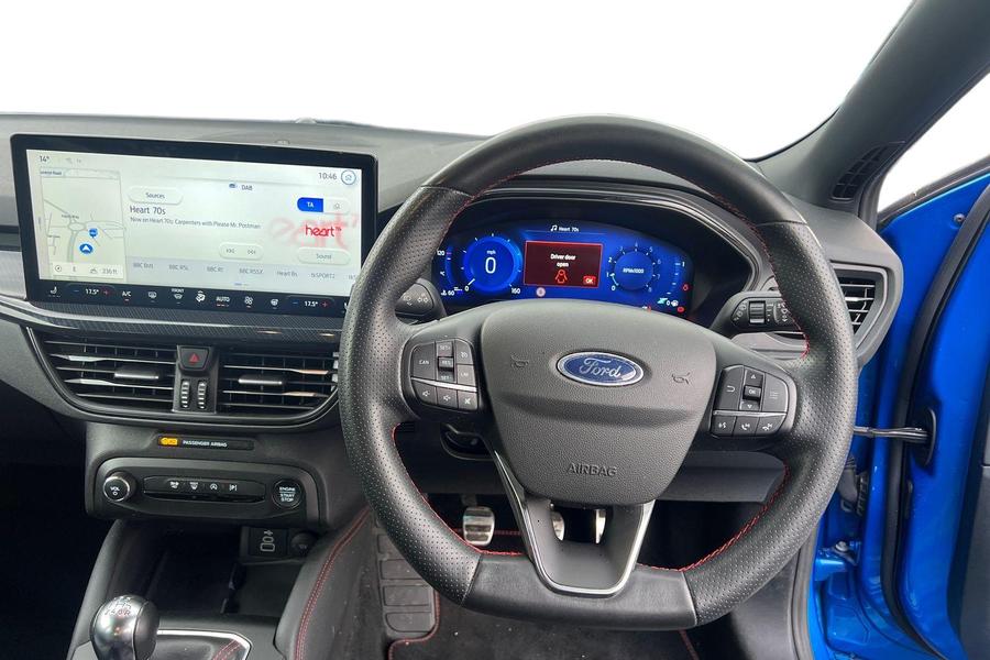 Ford FOCUS Photo autoimg-f3a8d94013cab9bdfc3ba5a1863a4a7ea2d75050.jpg