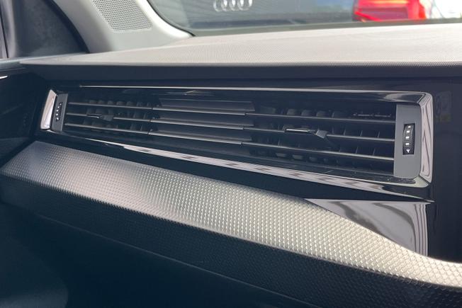 AUDI A1 Photo 32