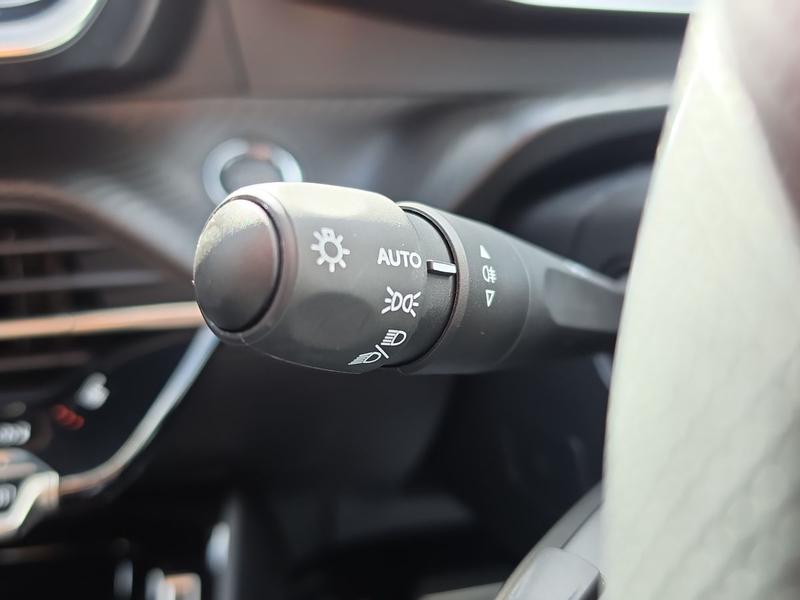 Used Peugeot 208 KJ25WCV 24