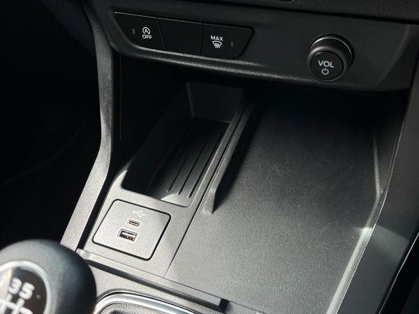 Ford Puma Photo autoimg-f3abe9da434979cb0ccbe8264880fe43556cd17c.jpg