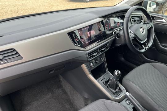 Volkswagen Polo Photo autoimg-f3af9e648544c80f4cc61981cda8b70886984f44.jpg