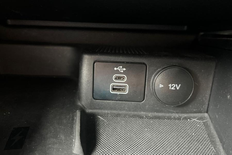 Ford Focus Photo autoimg-f3b66af649147b3f5f8d206c6f1f834df16d95d6.jpg