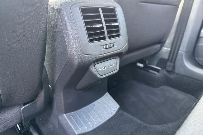 Volkswagen T-Roc Photo 37