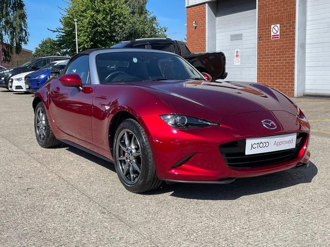MAZDA MX-5 Photo 23
