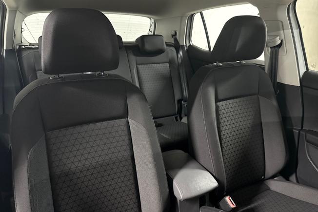 VOLKSWAGEN T-Cross Photo 25