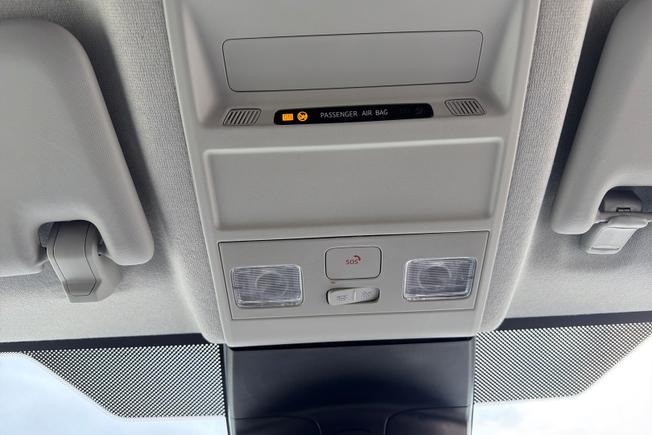 VOLKSWAGEN Transporter Photo 38