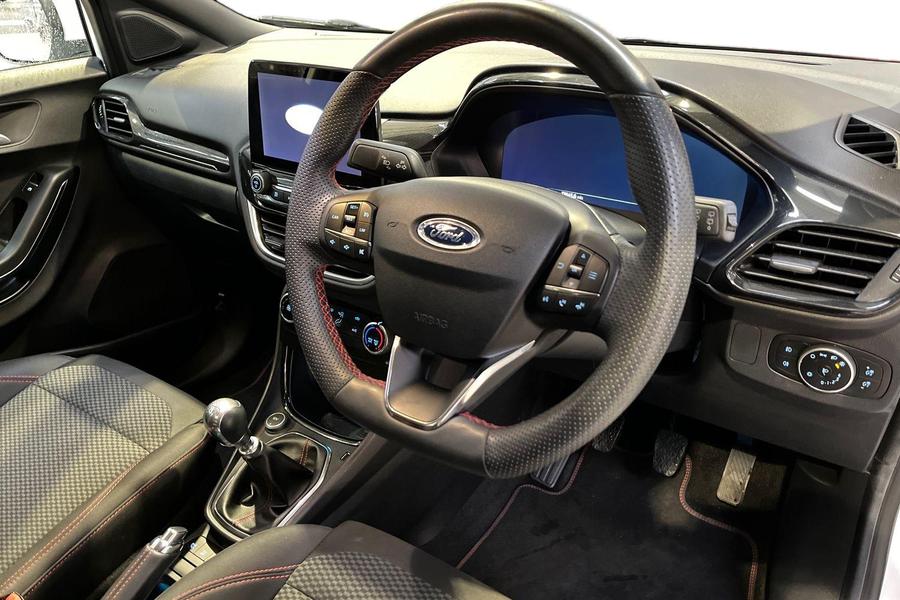 Ford PUMA Photo autoimg-f3c691a933eb662ac519bc4cf5a2291a9def0bed.jpg