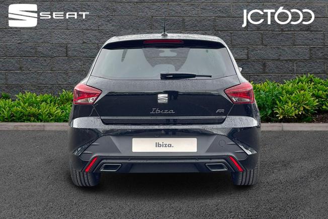 SEAT Ibiza Photo 7