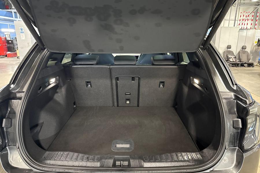 Ford Explorer Photo autoimg-f3d03640ecb7714167061c8bf820689f50b82cb9.jpg