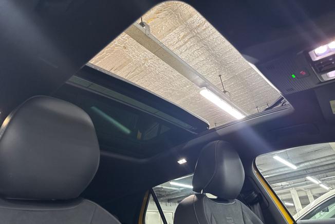 VOLKSWAGEN T-Roc Photo 27