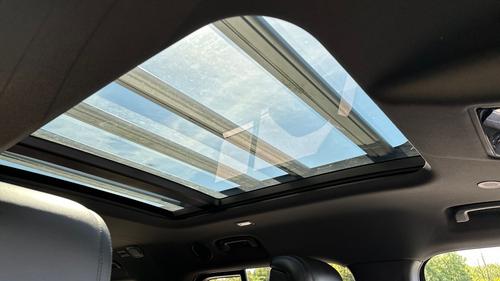 Land Rover Defender Photo autoimg-f3d1a910ce91f7c73cbd1b12ae887883cfe8c20b.jpg