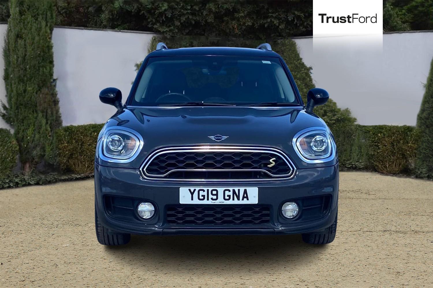 MINI COUNTRYMAN Photo 5