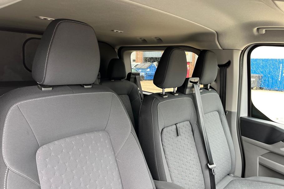 Used Ford TRANSIT CUSTOM WP75LGC 31