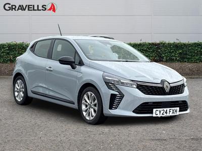 Used 2024 Renault CLIO 1.6 E-TECH evolution Hatchback 5dr Petrol Hybrid Auto Euro 6 (s/s) (145 ps) Grey at Gravells