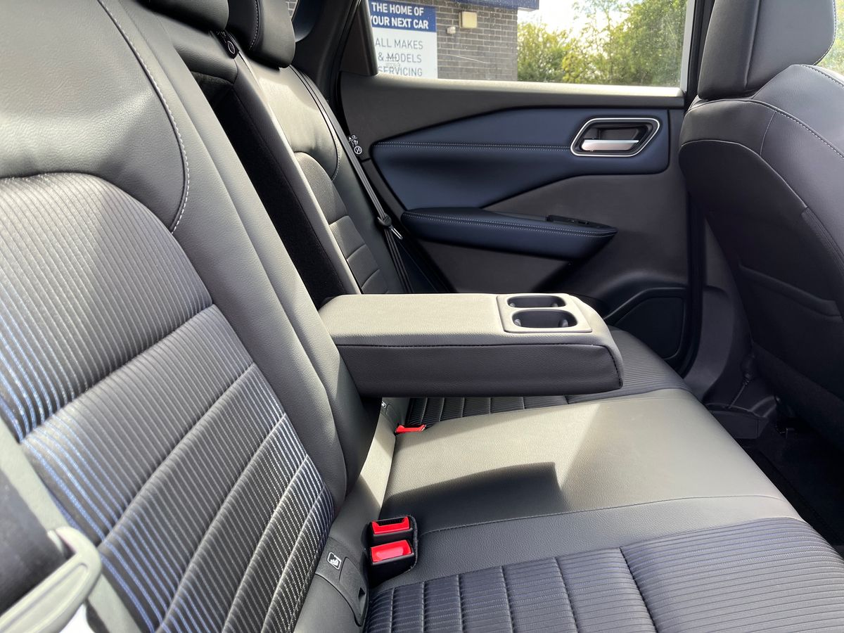 Nissan Qashqai Photo 32