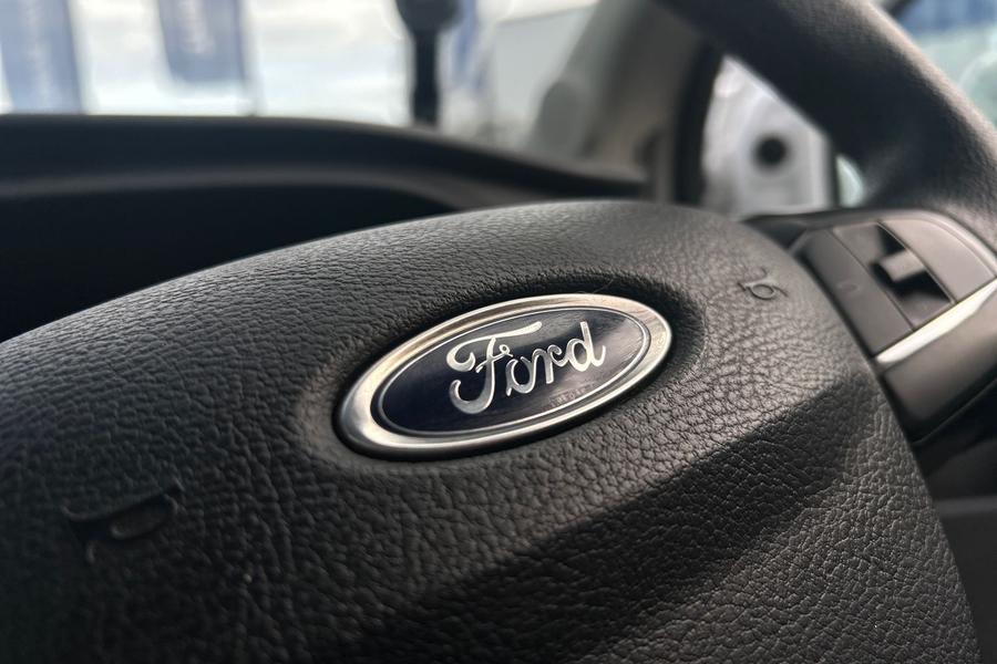 Ford TRANSIT Photo autoimg-f3e3e878f68b4831566b4a5aa27d7387e4e248ac.jpg