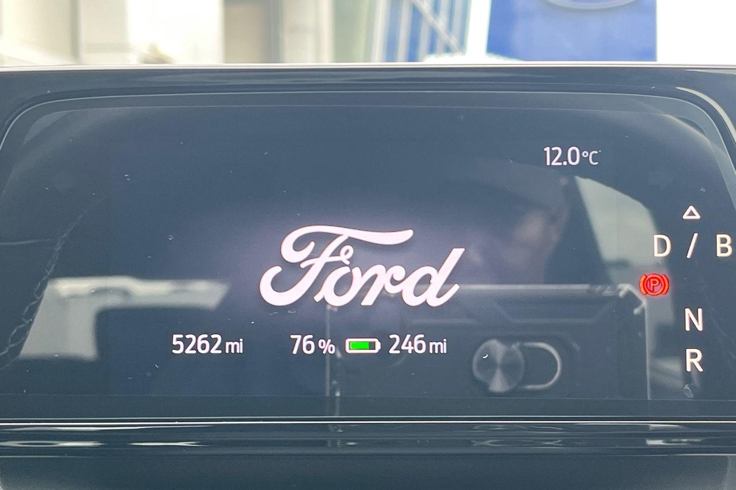 Ford Explorer Photo 12