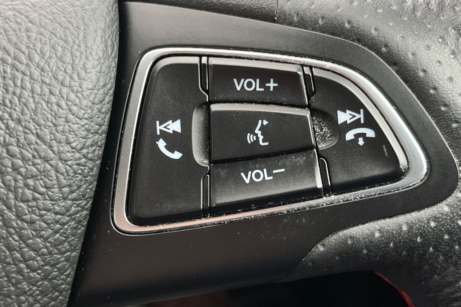 Ford ECOSPORT Photo 23
