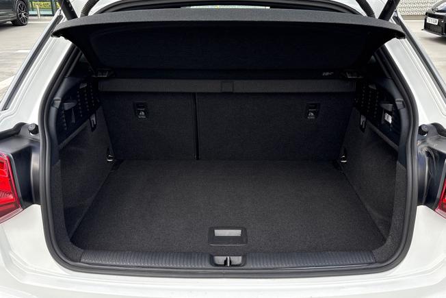 AUDI Q2 Photo 12