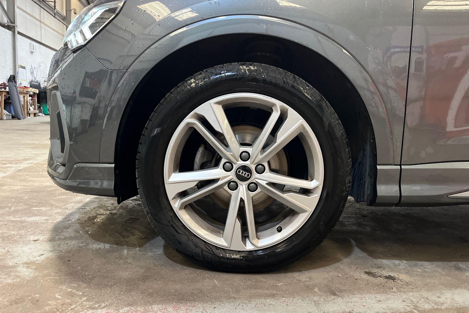 Audi Q3 Photo 7
