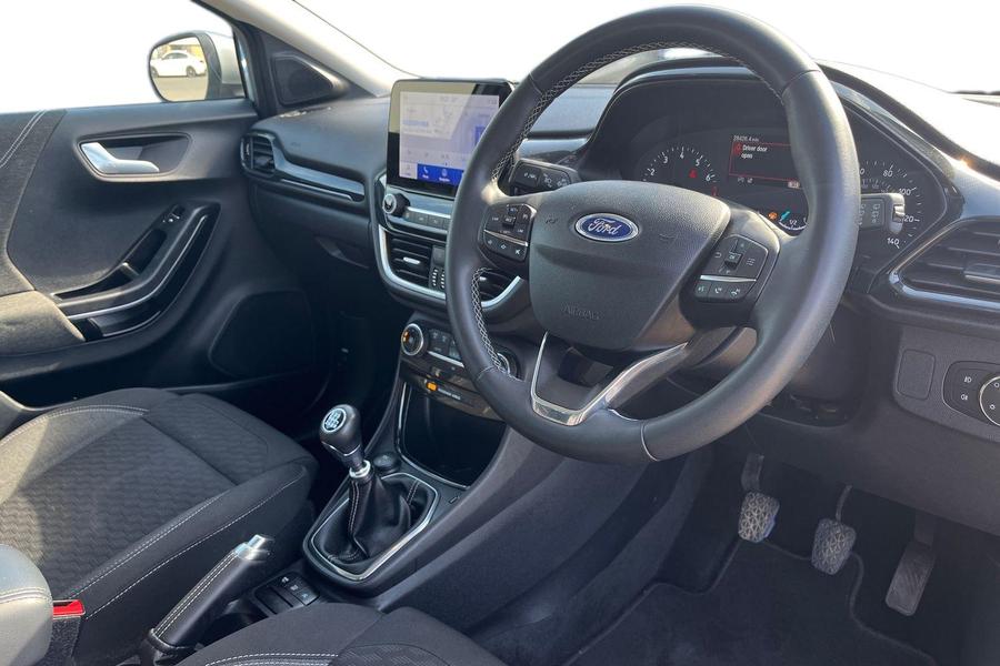 Ford PUMA Photo autoimg-f3ea4544634b974eb7973a05c8c9f63435166860.jpg