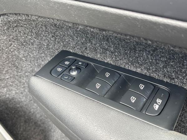 Volvo XC40 Photo autoimg-f3ea994ba41c5d9f401fe0b7499af99e823397f8.jpg