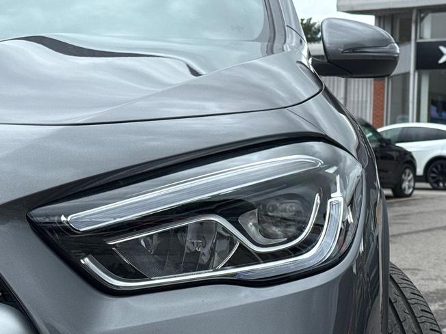 MERCEDES-BENZ GLA Photo 25