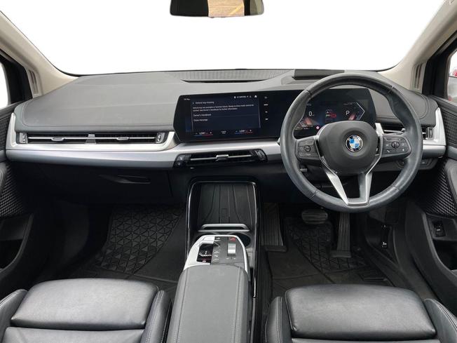 BMW 2 Series Active Tourer Photo 10