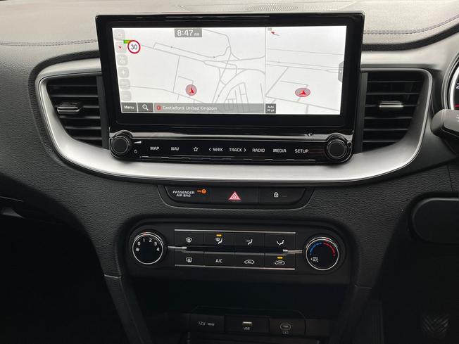 KIA Ceed Photo 14