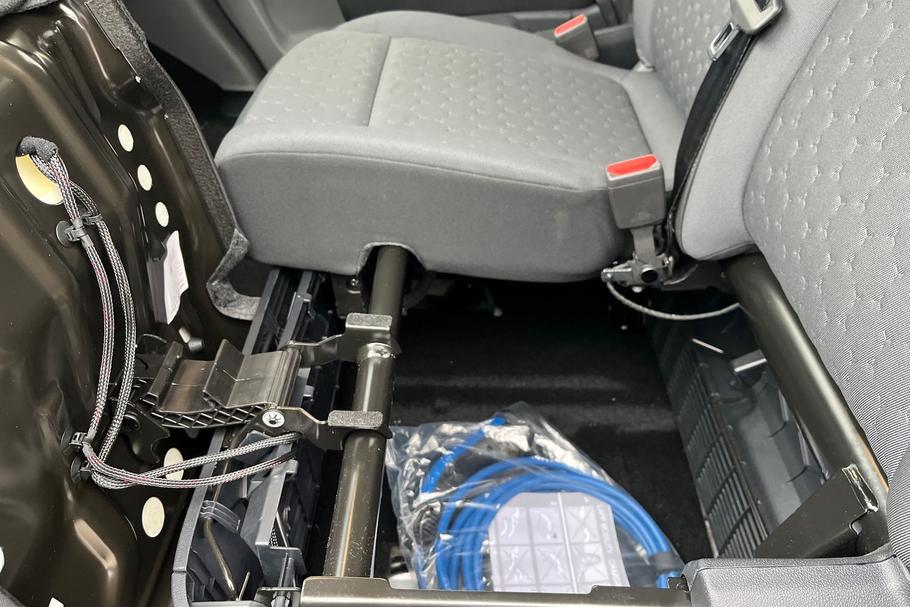 Used Ford TRANSIT CUSTOM WO25USX 34