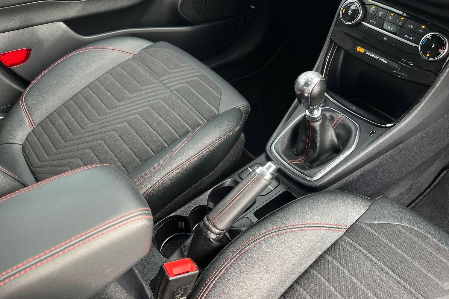 Ford PUMA Photo 36