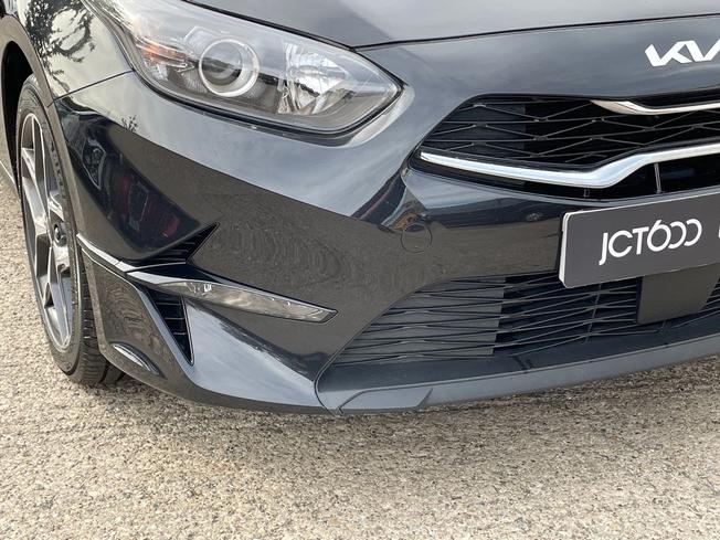 KIA Ceed Photo 22