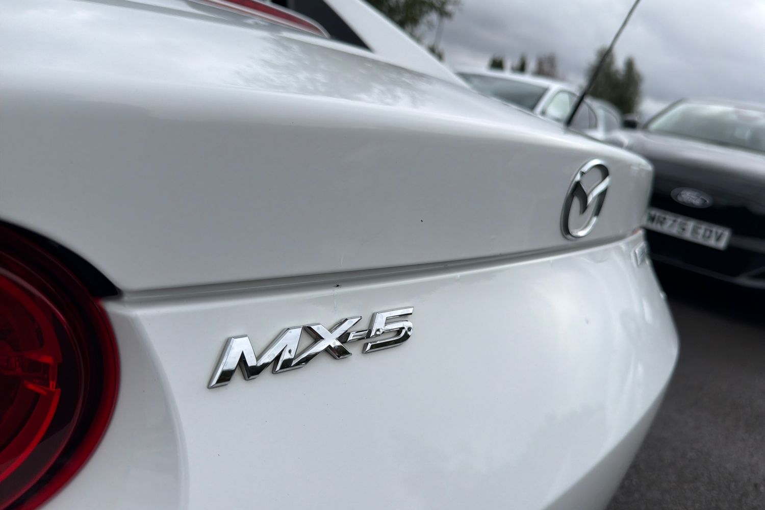 Mazda MX-5 Photo 33