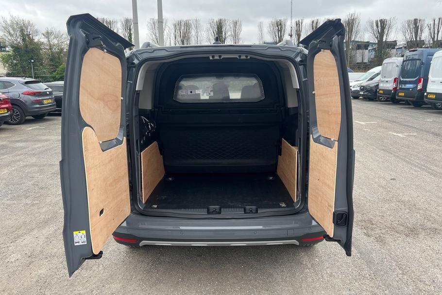 Used FORD TRANSIT CONNECT LO25AWG 6