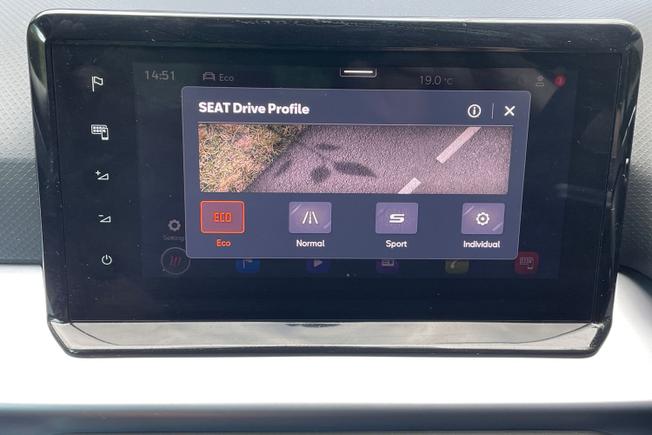 SEAT Arona Photo 31