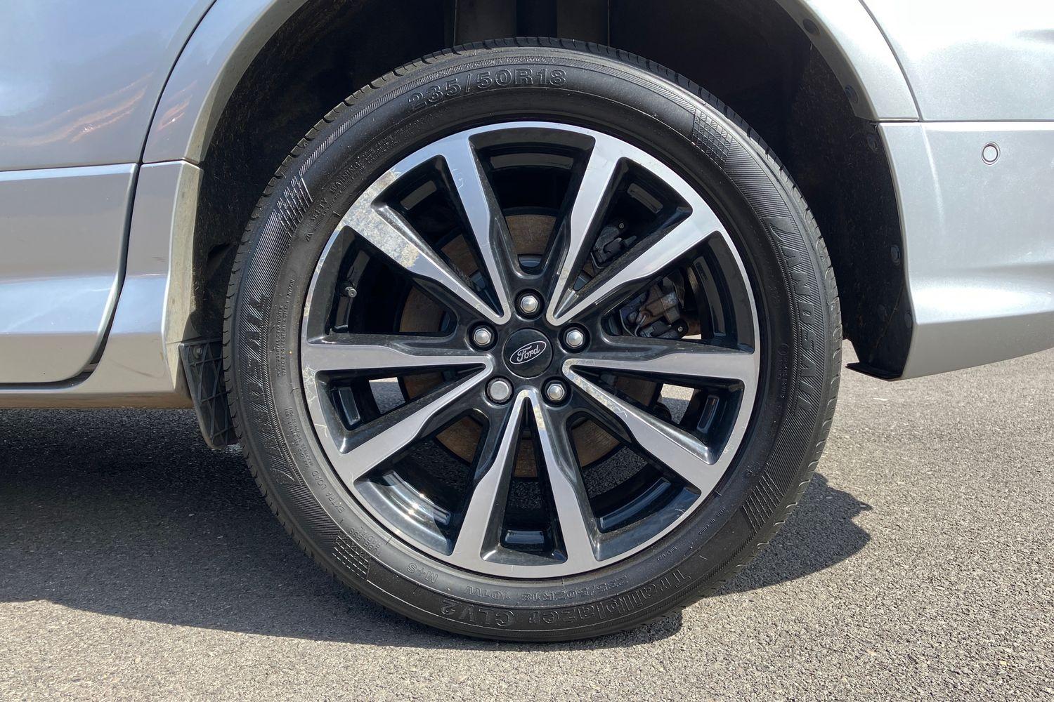 Ford KUGA Photo 7