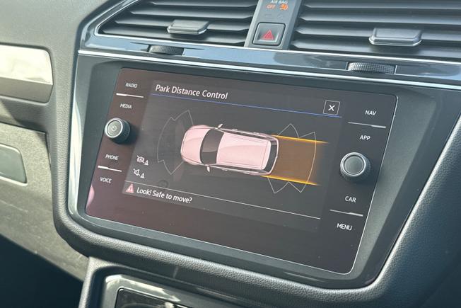 VOLKSWAGEN Tiguan Allspace Photo 13