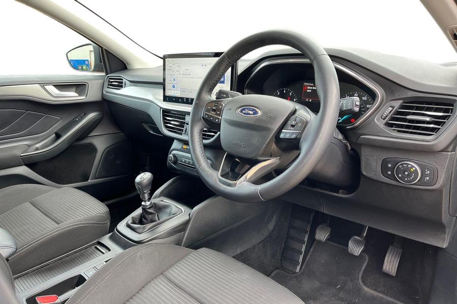 Ford FOCUS Photo autoimg-f40c22f036899b699be0ce491d6f3846b72039dc.jpg