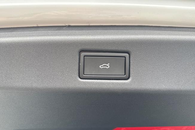 VOLKSWAGEN Id.7 Photo 24