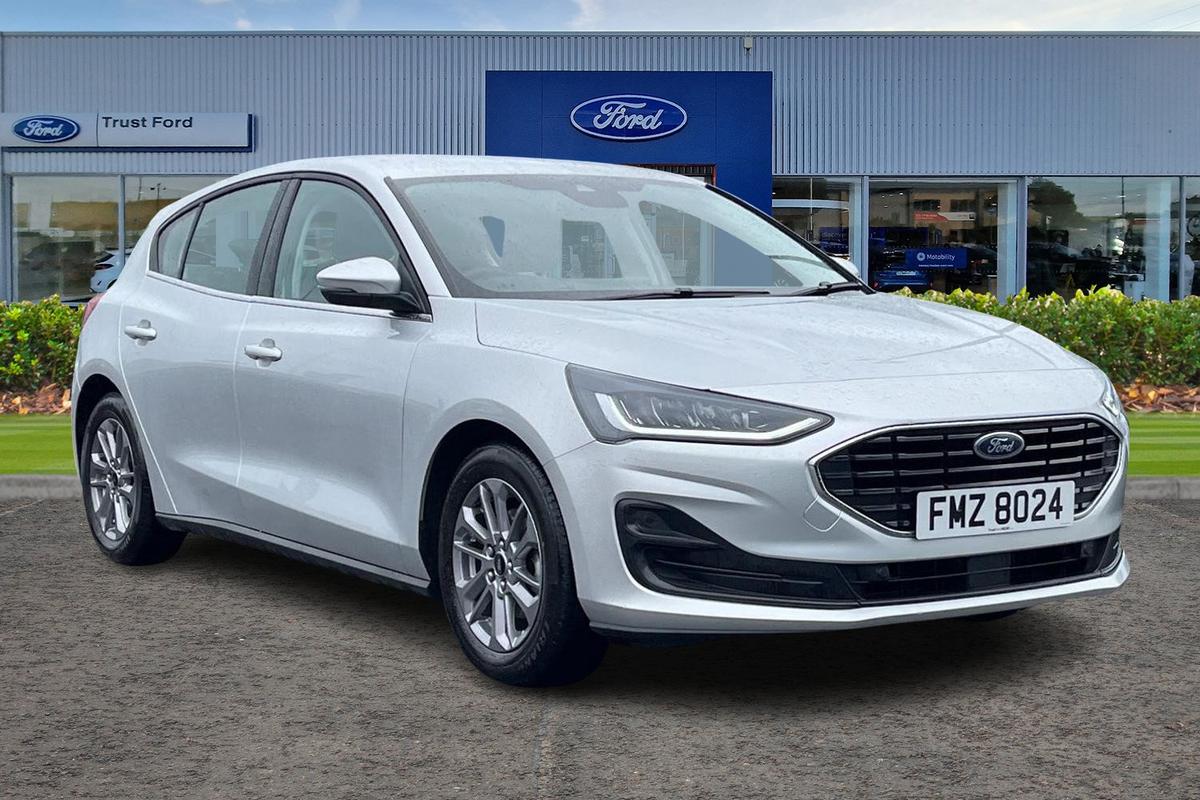 Ford Focus listing photo