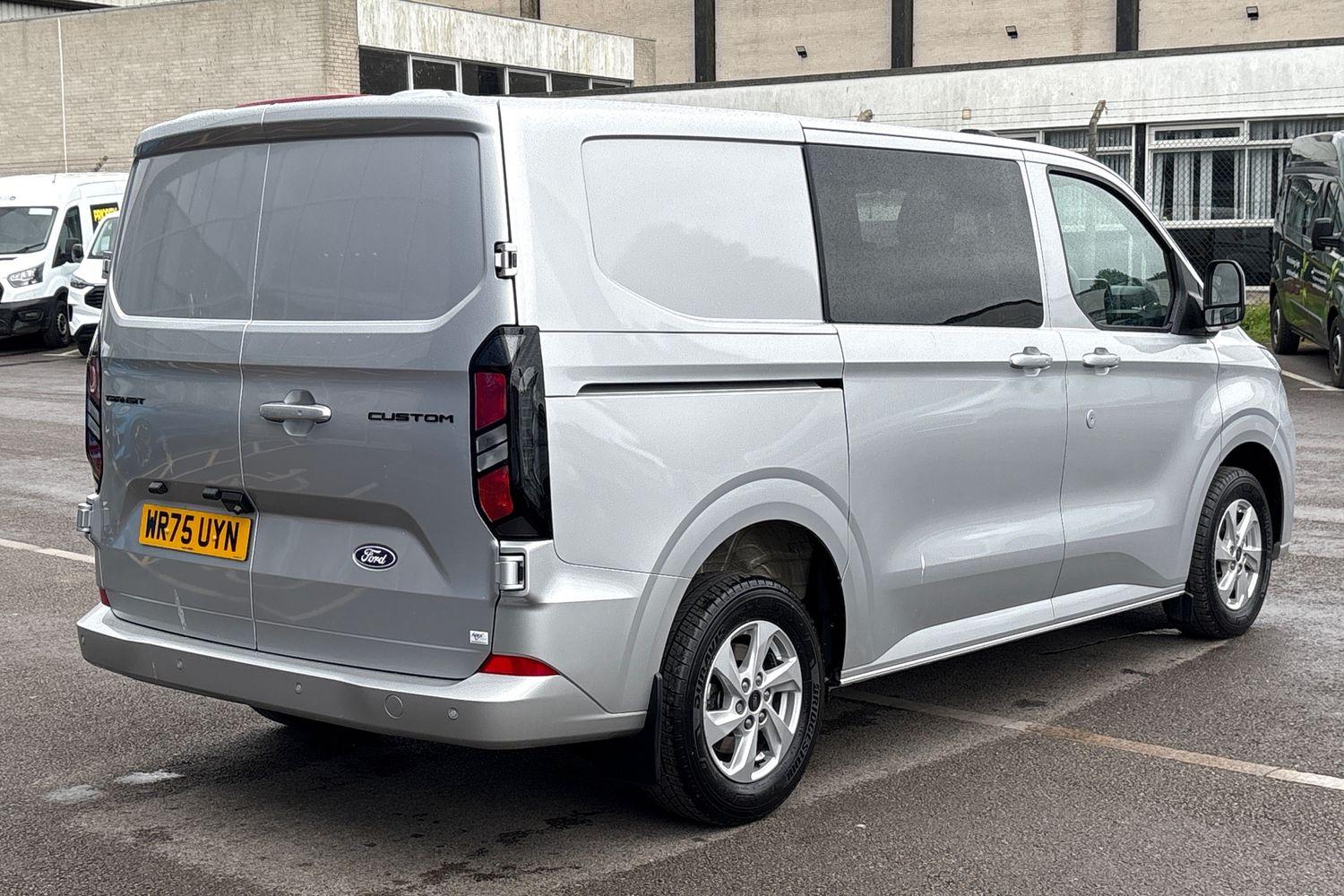 Ford TRANSIT CUSTOM Photo 22