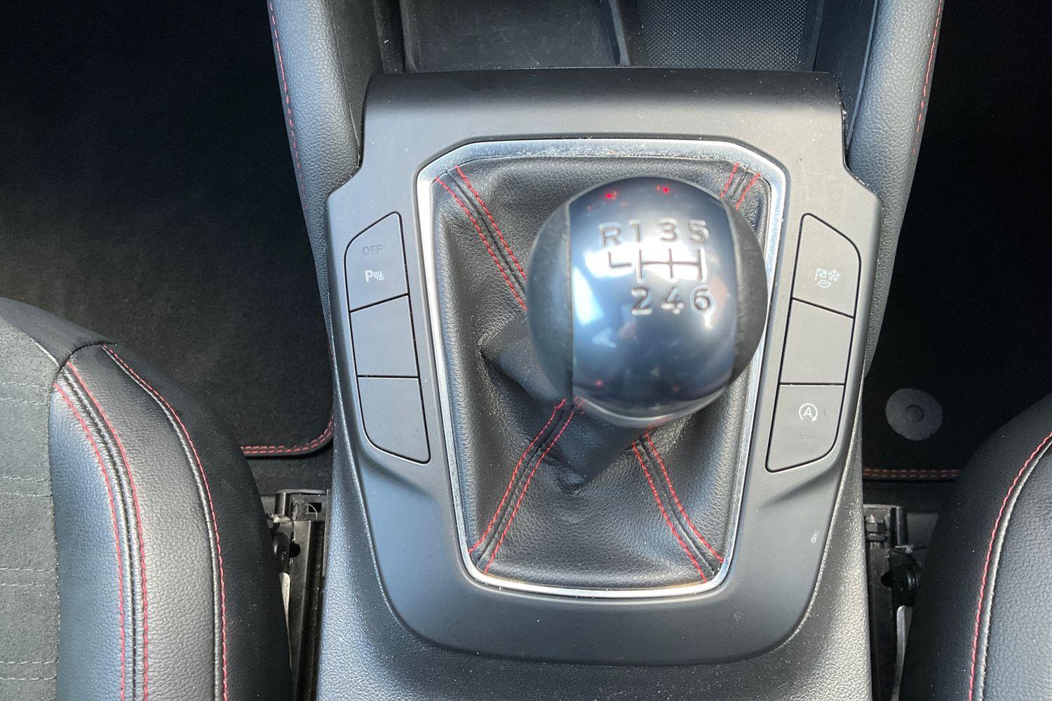 Ford KUGA Photo 31