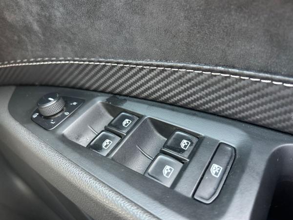 SEAT Leon Photo autoimg-f415051ce31be22f47a30882b726df1cdd2f5963.jpg