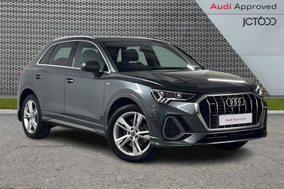 2020 AUDI Q3 2.0 TDI 40 S line SUV 5dr Diesel S Tronic quattro Euro 6 (s/s) (190 ps) at JCT600