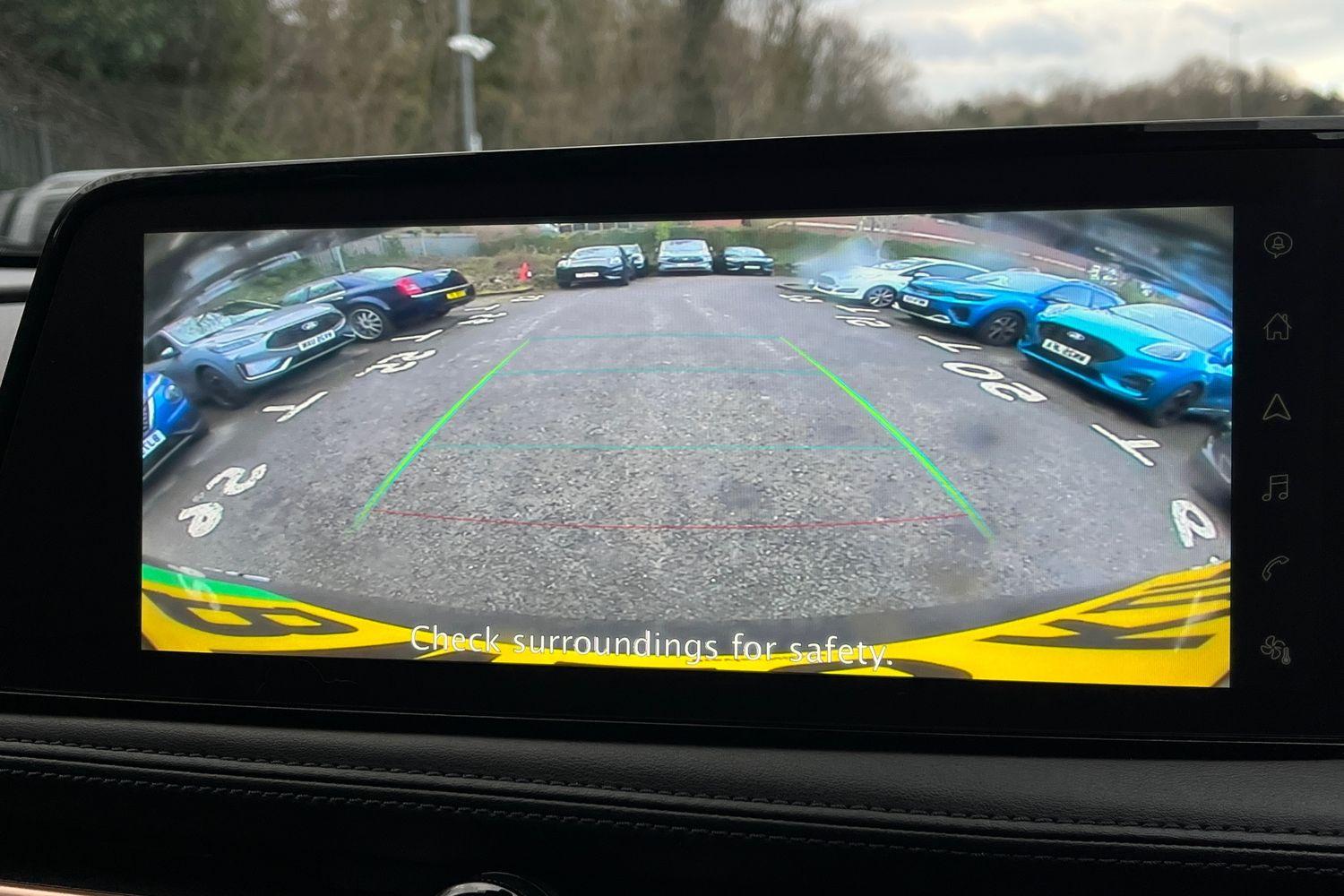 Nissan Ariya Photo 29