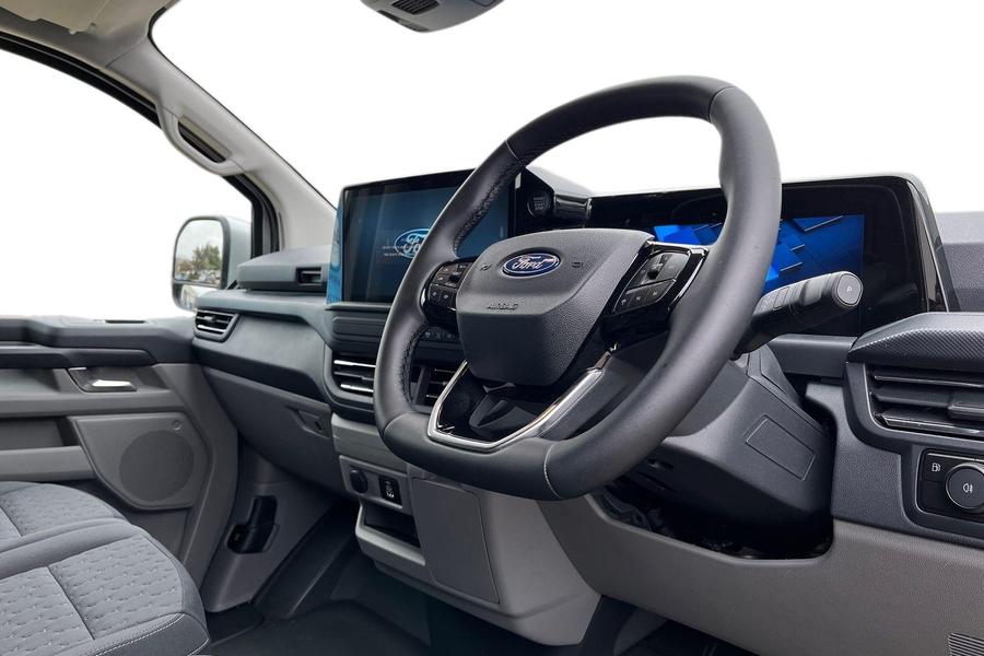 Ford TRANSIT CUSTOM Photo autoimg-f41fac4d8081161392c91c3526a79a59374f46ae.jpg