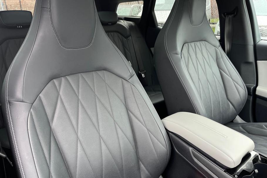 Used Ford EXPLORER NC25FME 17