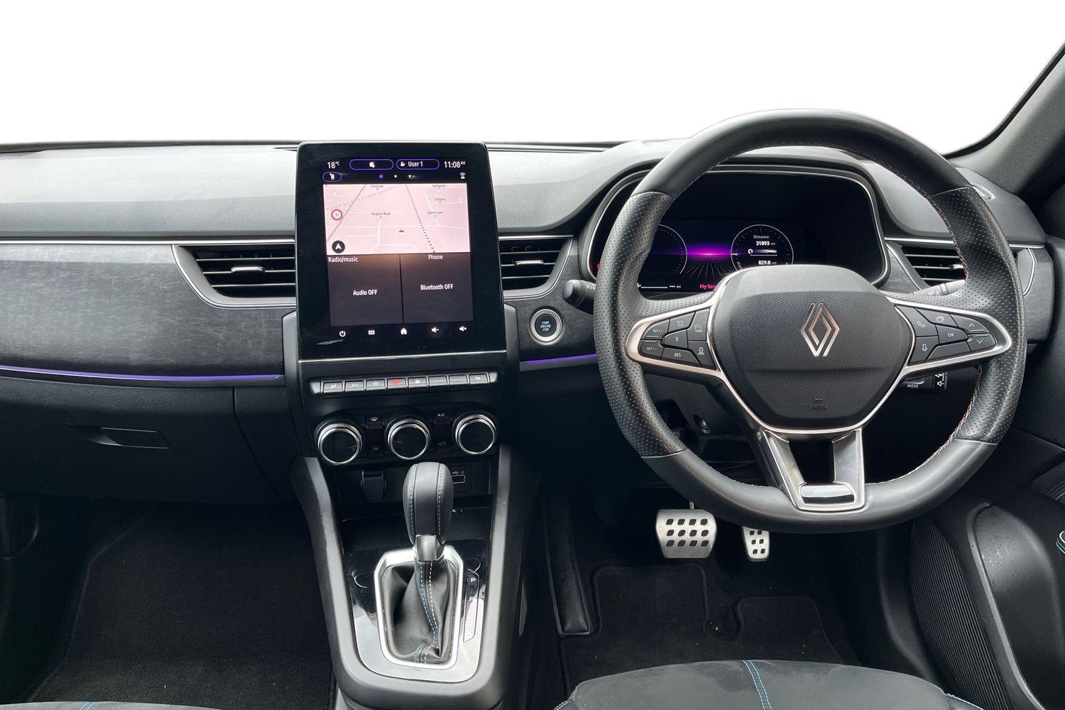 Renault ARKANA Photo 9